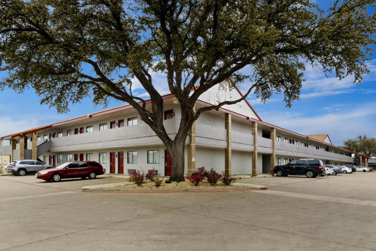 Irving Inn & Suites At Dfw Airport מראה חיצוני תמונה