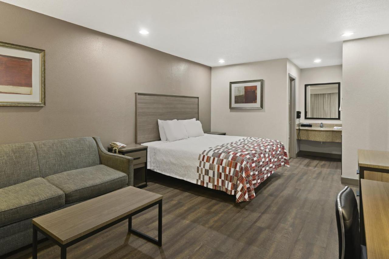 Irving Inn & Suites At Dfw Airport מראה חיצוני תמונה