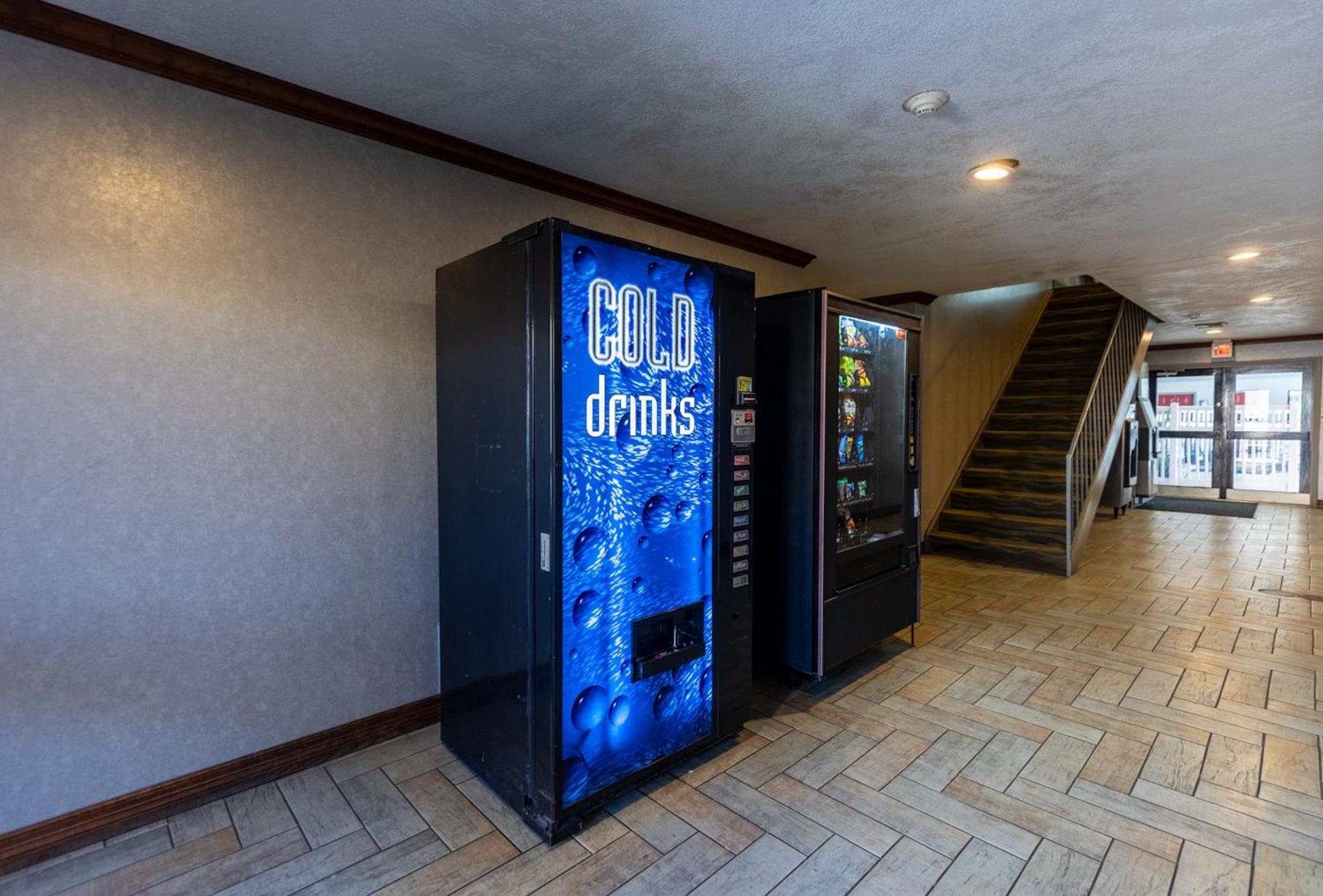 Irving Inn & Suites At Dfw Airport מראה חיצוני תמונה