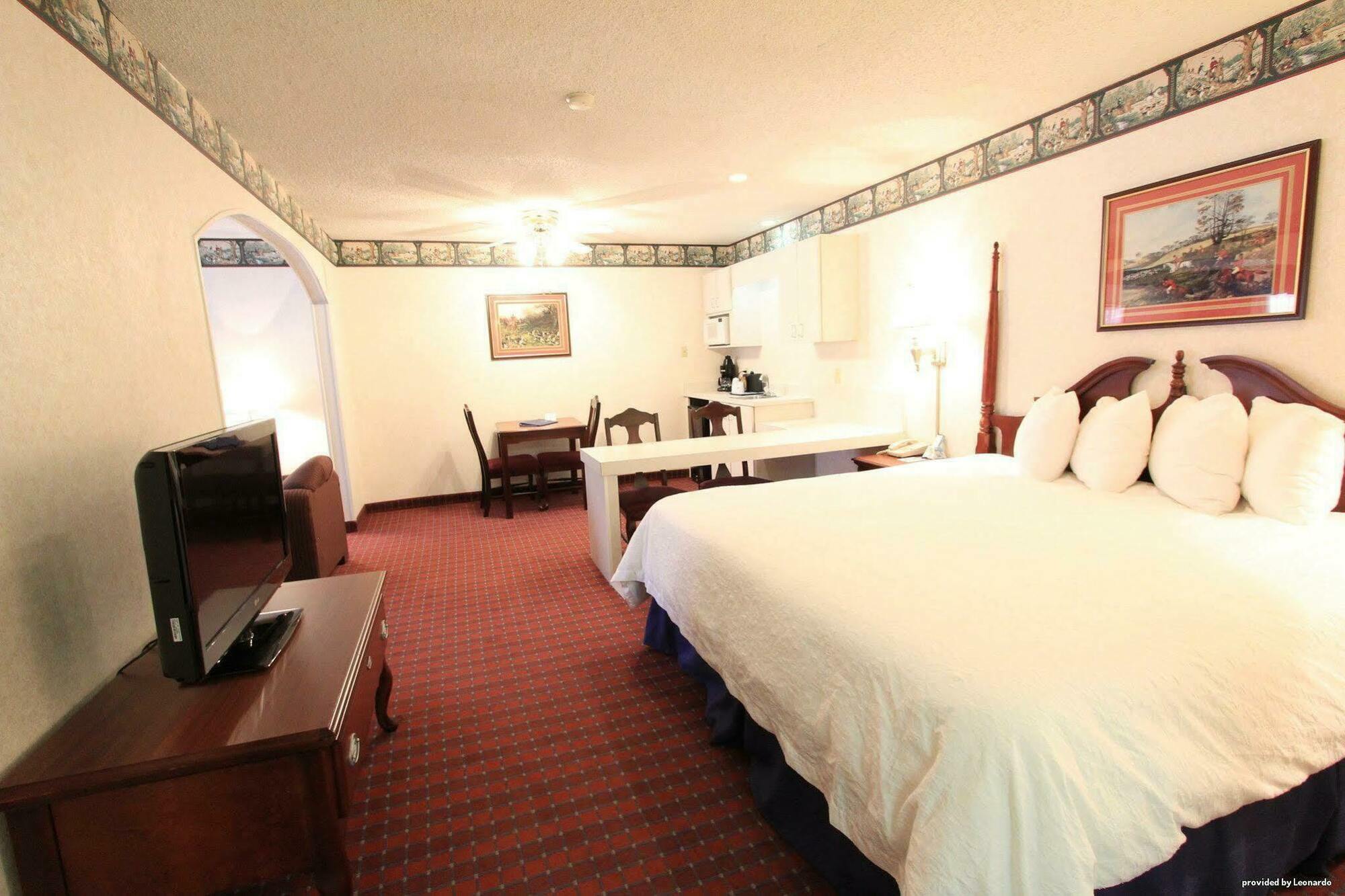 Irving Inn & Suites At Dfw Airport מראה חיצוני תמונה