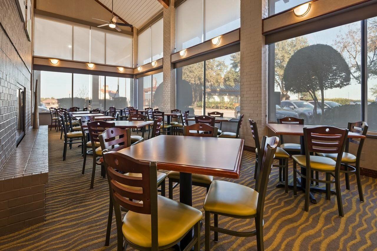 Irving Inn & Suites At Dfw Airport מראה חיצוני תמונה